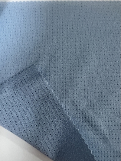 GZ-DZLP F079 Mesh quick-drying cotton Specification: 170CM*145g/㎡ Ingredients: 50% composite elastic fiber 50% Polyester 7A antibacterial breathable anti-wrinkle soft moisture absorption and perspiration instant cooling contact coolness coefficient J/ (CM front view